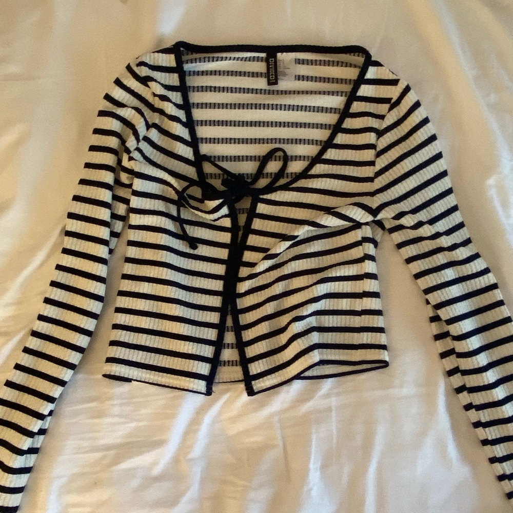 H&M navy and white striped top